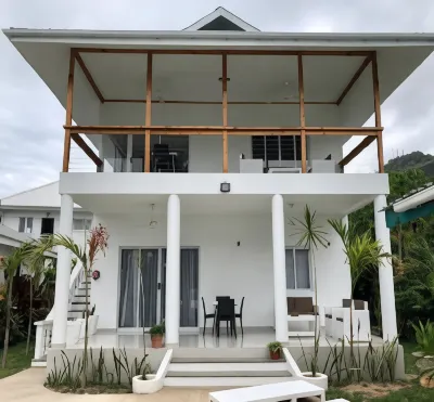 Castaway Lodge Hotels near Seychelles International Airport