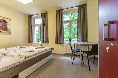 Hotel und Hostel Gleisbett