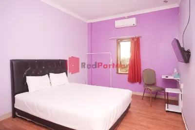 Janna Guest House Syariah Yogyakarta Mitra RedDoorz Hotel a Villaggio Wirobrajan