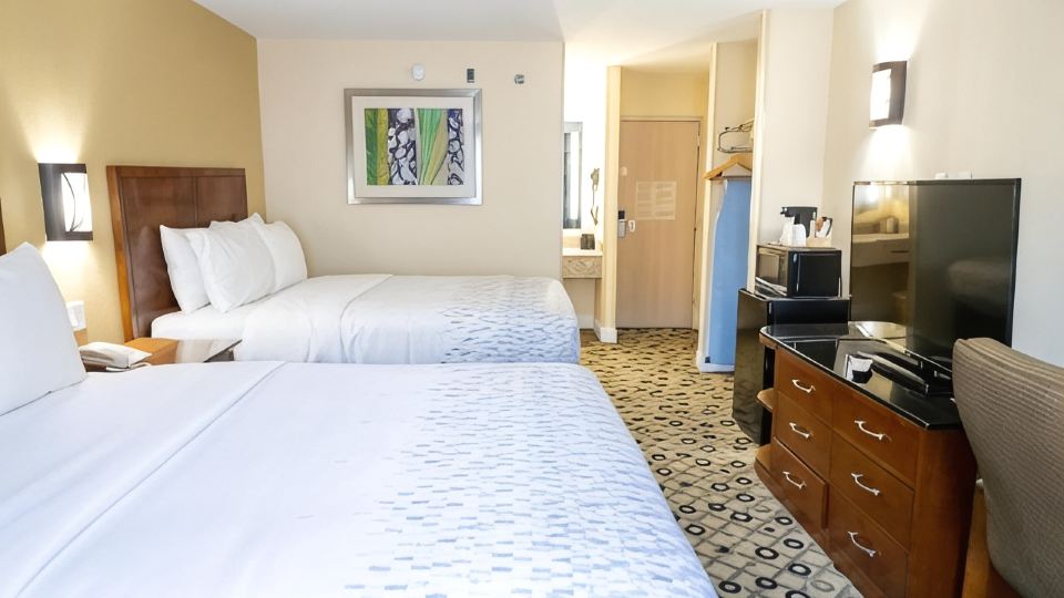 Days Inn by Wyndham College Park Atlanta Airport South