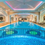 Elite World Van - Familien