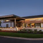 Courtyard Chicago Oakbrook Terrace Hotel di Oakbrook Terrace