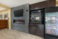 Best Western Greentree Inn  Suites