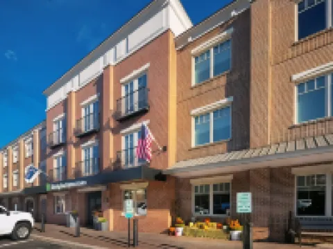 Holiday Inn Express & Suites DAHLONEGA - UNIVERSITY AREA by IHG Hotels in Lumpkin County