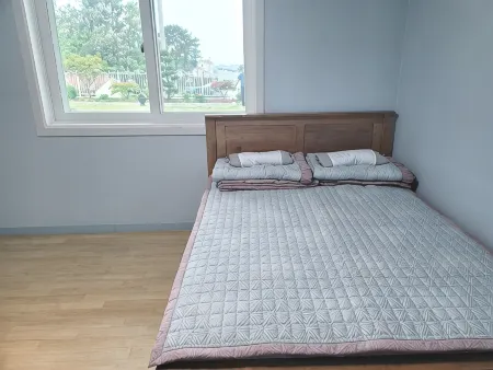 Boryeong Blue Fragrance Pension Отели в г. Порён