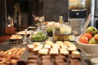Home Hotel Folketeateret - Bữa sáng
