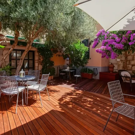 Boutique Guest Accommodation Zephyrus
