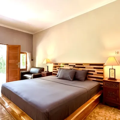 Puri Bali Hotel Hotel in zona Spiaggia di Lovina
