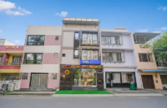 FabHotel Peralz - Nr Boriwali Station Hotels near Borivali Railway Station