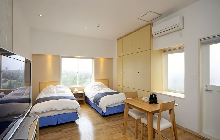 Wires Hotel Naha