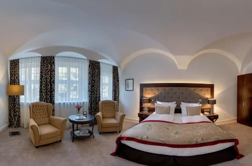 Romantik Hotel Burgkeller Residenz Kerstinghaus