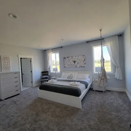 Cozy 6 bedroom home minutes from Rigby Lake