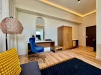 MetroArt Hotel Hotels near El Teatro