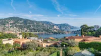 Tiny house, jardin privé, piscine, tennis, parking