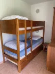 Studette 5 People in Monflanquin - Heated Swimming Pool, Parking & Free Wifi