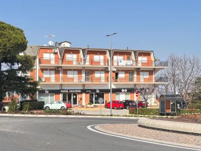 Hotel Crocenzi Các khách sạn ở 