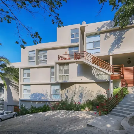 Casa Malinche-Sayulita Condo @ Monterosa -2BD, 2BA