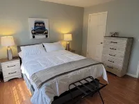 Charming 2 Bedroom 3 bathroom Townhouse, minutes from Saratoga Springs! - Wi-Fi