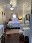 Decatur Dreamer LOCATION! Stunning property one block from Seneca Lake harbor! - Wifi