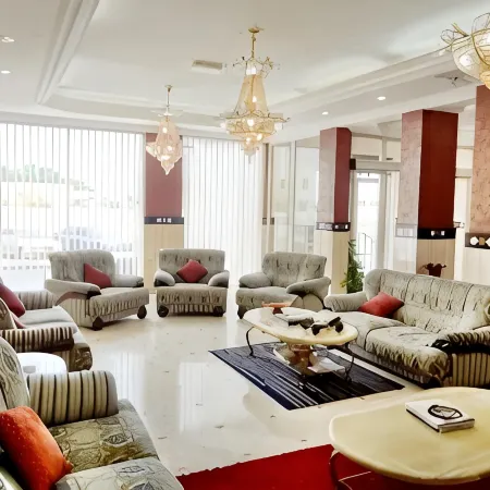 Gulf Hotel Apartment