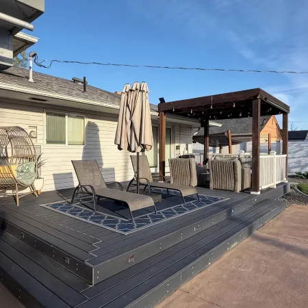 Clarkston House with pool! Relax and enjoy with family and friends