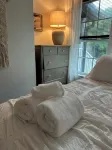 The Westfield - Cozy Downtown Greer Retreat