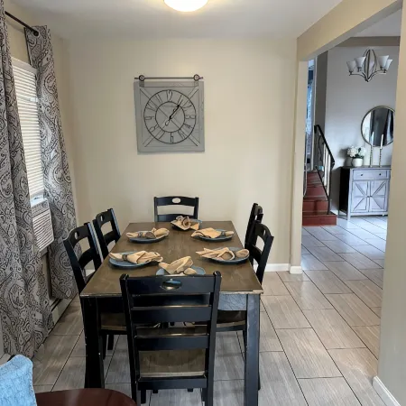 Newly Renovated-2 BR 1 BA House