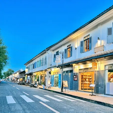 Villa Phathana Royal View Hotel