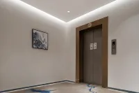 Fengjie Xudong Hotel - Parkplatz