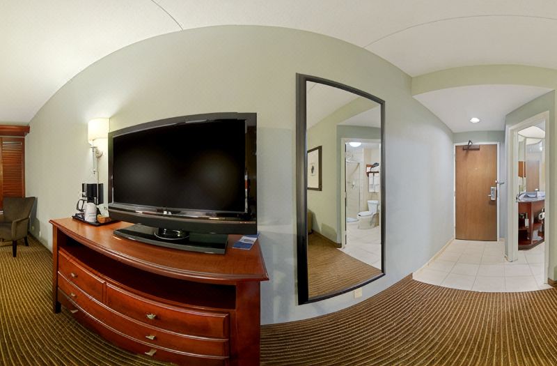 Hampton Inn & Suites Columbus-Downtown