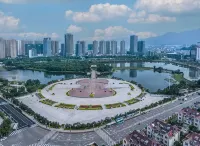 โรงแรมโฮมอินน์ (โรงพยาบาลประชาชนอฺวี้ซี ว่านต๋าพลาซ่า) - 2 ดาว