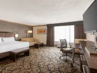 Holiday Inn BOSTON - CAMBRIDGE AREA by IHG Hotels in Somerville