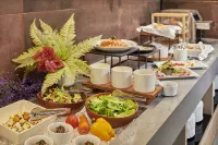 CP HOTEL - breakfast