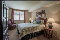 Zephyr Mountain Lodge