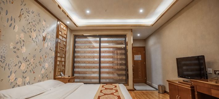 Hupeng Hotel Hotels in Dayao