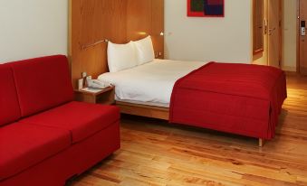 Luxustay Milburn House - Housity