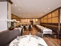 Hotel Sternen Oerlikon Hotels near Seebach