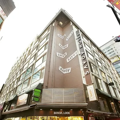 Savoy Hotel Myeongdong Отели рядом с достопримечательностью «Торговый центр M Plaza»