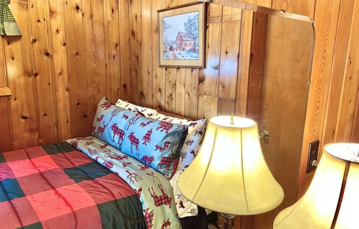 Lake Escape Cottage on Pickerel Lake Can Sleep 6