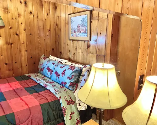 Lake Escape Cottage on Pickerel Lake Can Sleep 6 Hotels in Newbold
