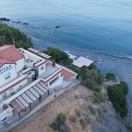 Villa Koutsakis Отели в г. Мојрес