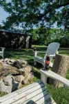 Dixie’s Cottage @ Muletown Farm• Fishing Pond • Fire Pit • Horse • Sunset Views - 4-Star