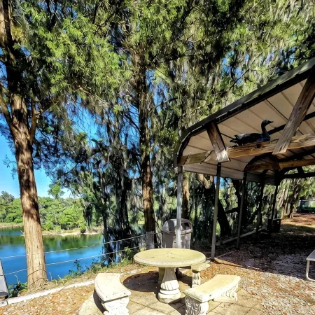 2 Bedroom 2 Bath Quarry Lake Getaway