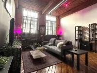Riverside Boho Artist's Loft Downtown - Condos