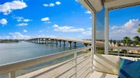 Water Views, Private Beach, Luxury Condo - Private Pools