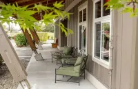Prairie Hotel