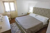 GIUSEPPE HOUSE WITH PRIVATE POOL - 3-Star