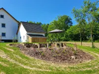 Neu Renovierte Ferienwohnung Mitten in der Natur des Weserberglandes Hotels in Extertal