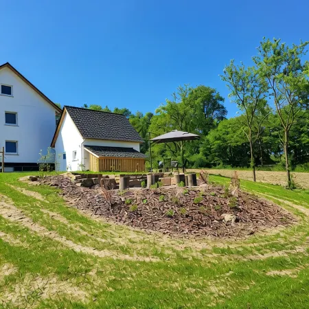 Neu Renovierte Ferienwohnung Mitten in der Natur des Weserberglandes