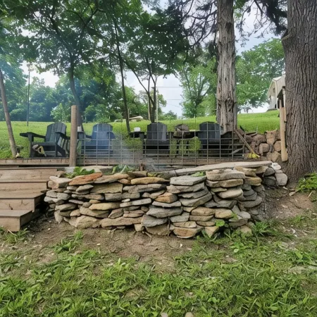 Waterfront Home Located near Ark, Reds and Bengals. Newly Renovated.
